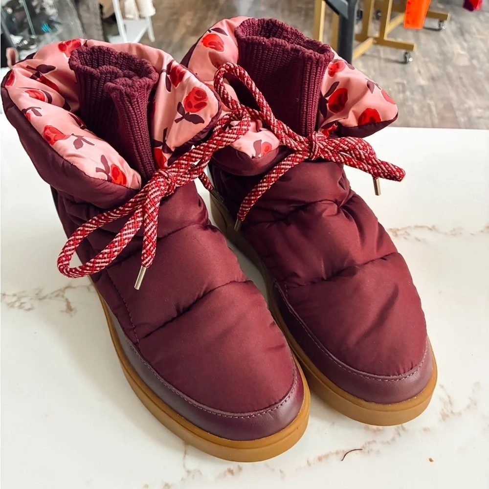Kate Spade Cocoon Snow Boots burgundy size 6.5